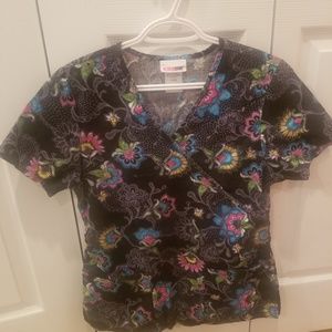 Small scrub top